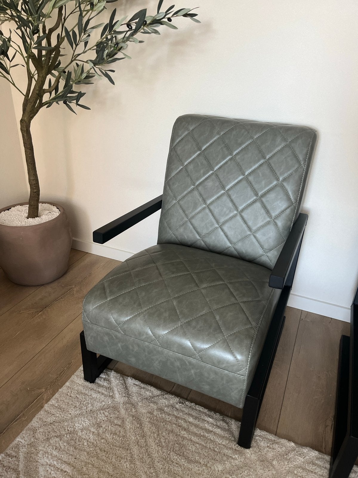 Mooie fauteuil, Huis en Inrichting, Stoelen, Zo goed als nieuw, Eén, Leer, Overige kleuren, Ophalen