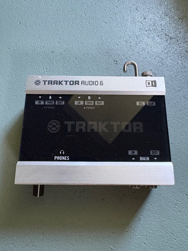 Traktor AUDIO 6 NI geluidskaart, Ophalen of Verzenden, Gebruikt, Extern, Native Instruments