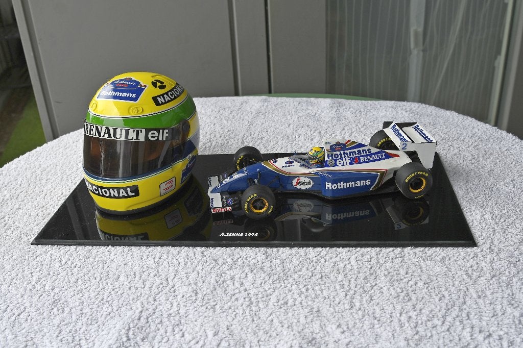 Ayrton Senna 1994 FW16 Vitrineset: 1:2 Helm -, Ophalen of Verzenden, Zo goed als nieuw, Formule 1