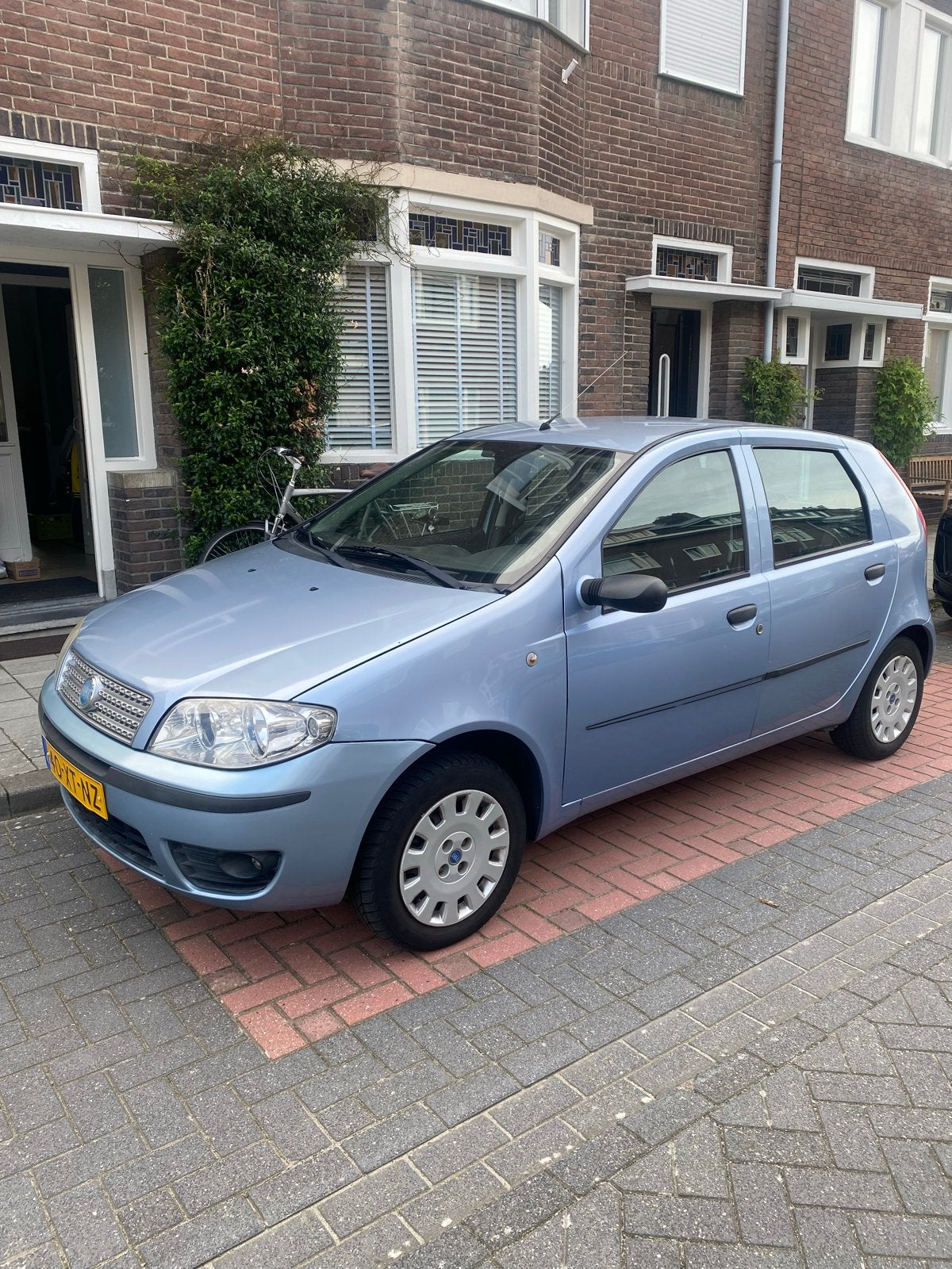 Fiat Punto 1.2 5DR 2007 Blauw, Auto's, Voorwielaandrijving, 4 cilinders, 850 kg, Origineel Nederlands