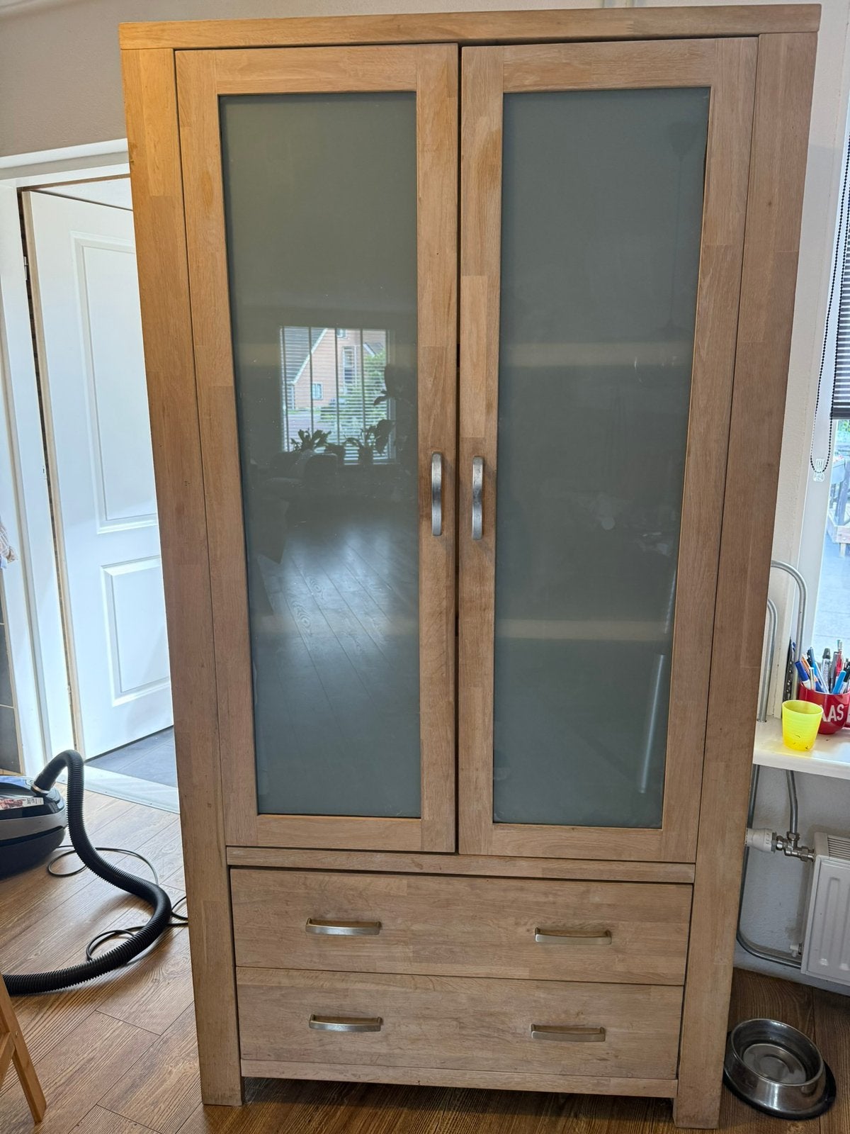 Gratis kast, Ophalen, Gebruikt, Met deur(en), 50 tot 100 cm
