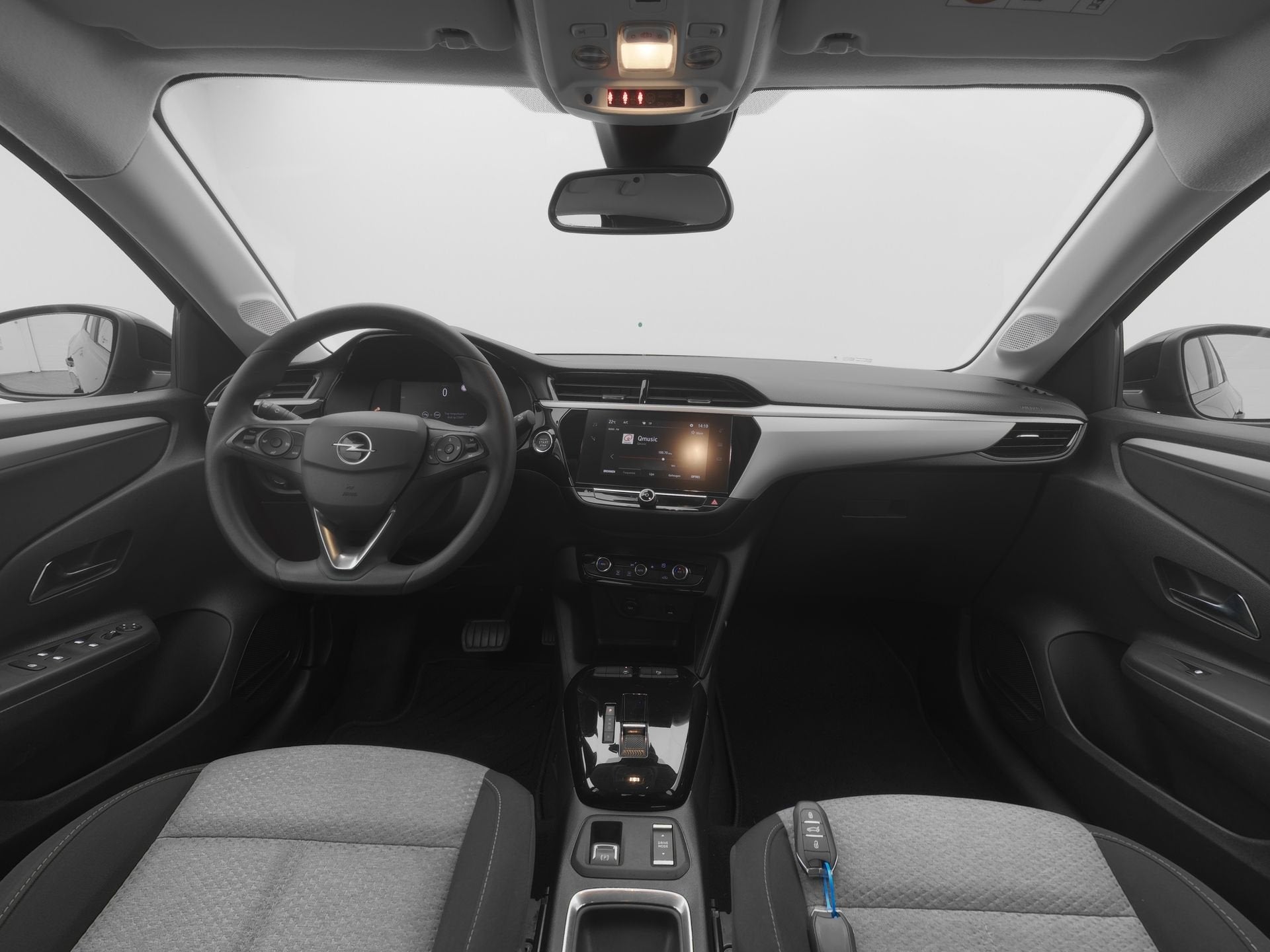 Opel Corsa-e Electric 50 kWh | CAMERA | CARPLAY, Gebruikt, Met garantie (alle), Zwart, Origineel Nederlands