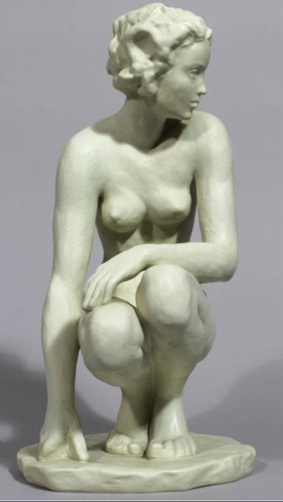 Vintage Beeld van hurkende vrouw - Keramiek, Antiek en Kunst, Kunst | Beelden en Houtsnijwerken, Ophalen of Verzenden, Handgemaakt