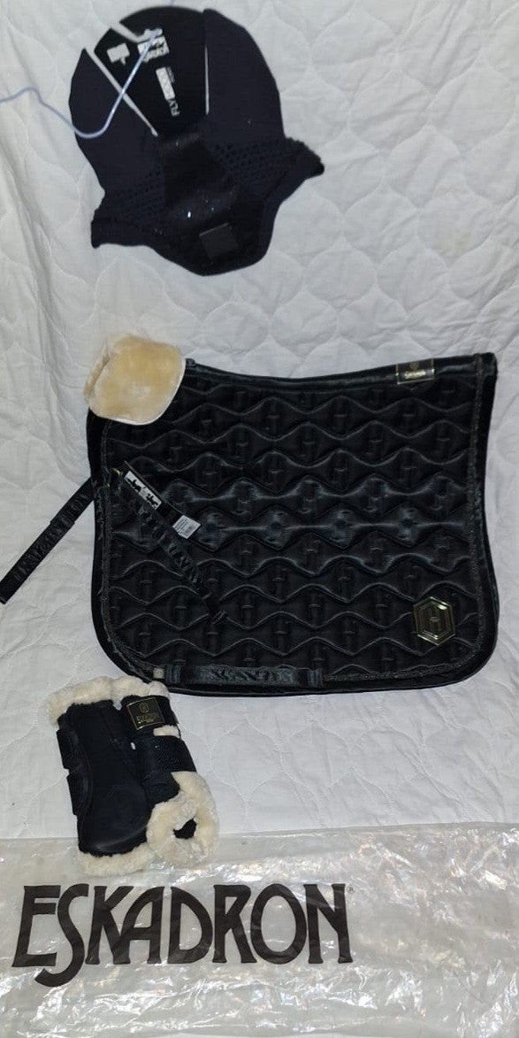 Nieuw Eskadron Heritage, Pony Dekje - Boots - Oornetje, Dieren en Toebehoren, Paarden en Pony's | Dekens en Dekjes, Nieuw, Dressuurdekje