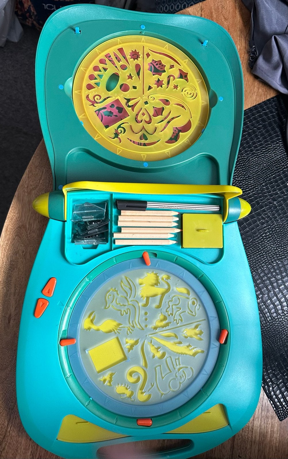Mandala Designer van Ravensburger - Creatief Tekenplezier, Ophalen of Verzenden, Gebruikt, Overige typen