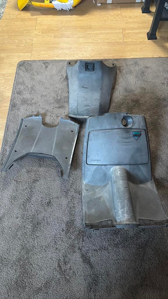 Piaggio skr binnenkappen, Ophalen