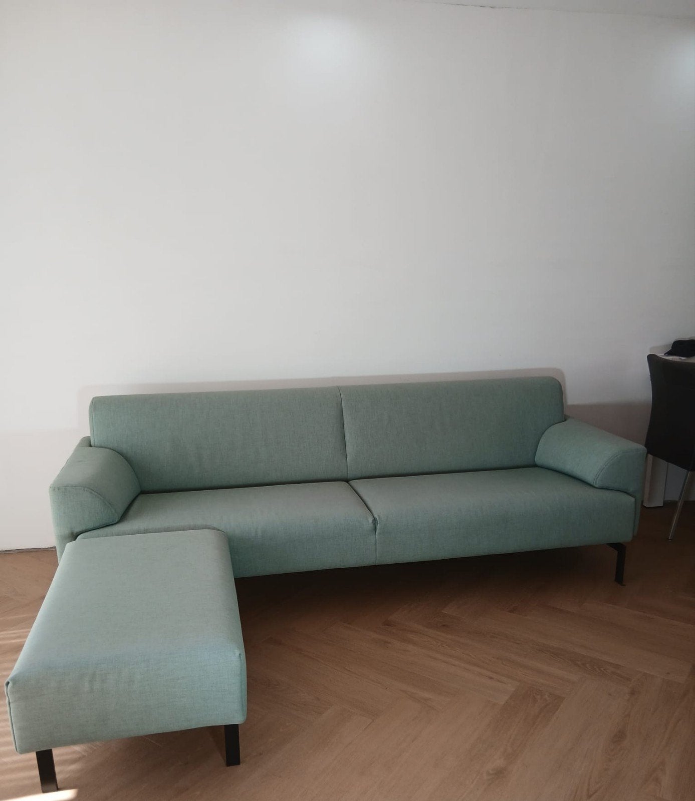 Rolf Benz Linea 4-zitsbank met voetenbank Topstaat, Huis en Inrichting, Ophalen, Zo goed als nieuw, Stof, Modern design