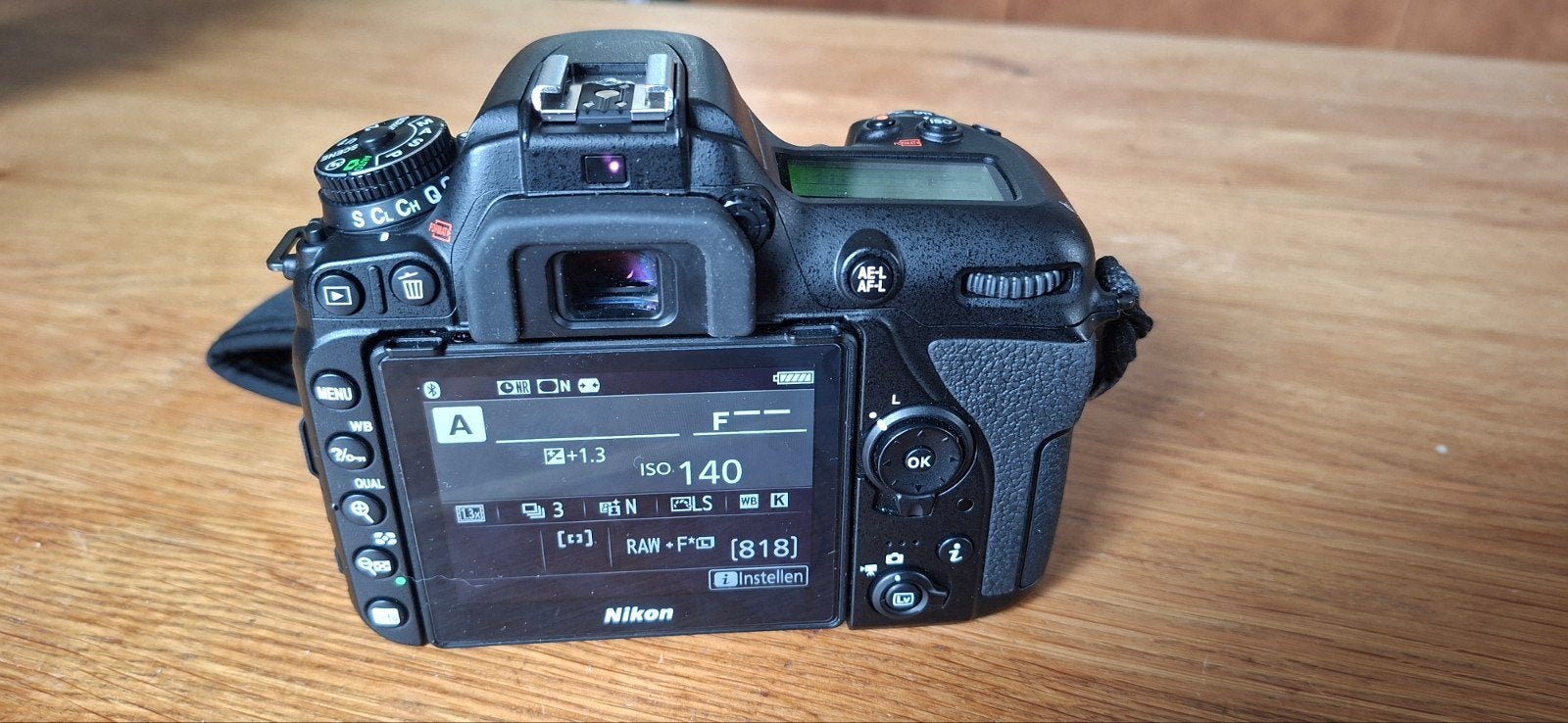 Zgan Nikon d7500 evt met breedhoeklens prijs is zonder lens!, 20 Megapixel, Ophalen of Verzenden, Zo goed als nieuw, Nikon
