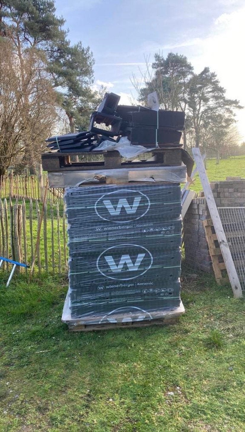 Wienerberger Actua Eb dakpannen met kantpannen, Ophalen, Steen of Klei, Zwart, Nieuw