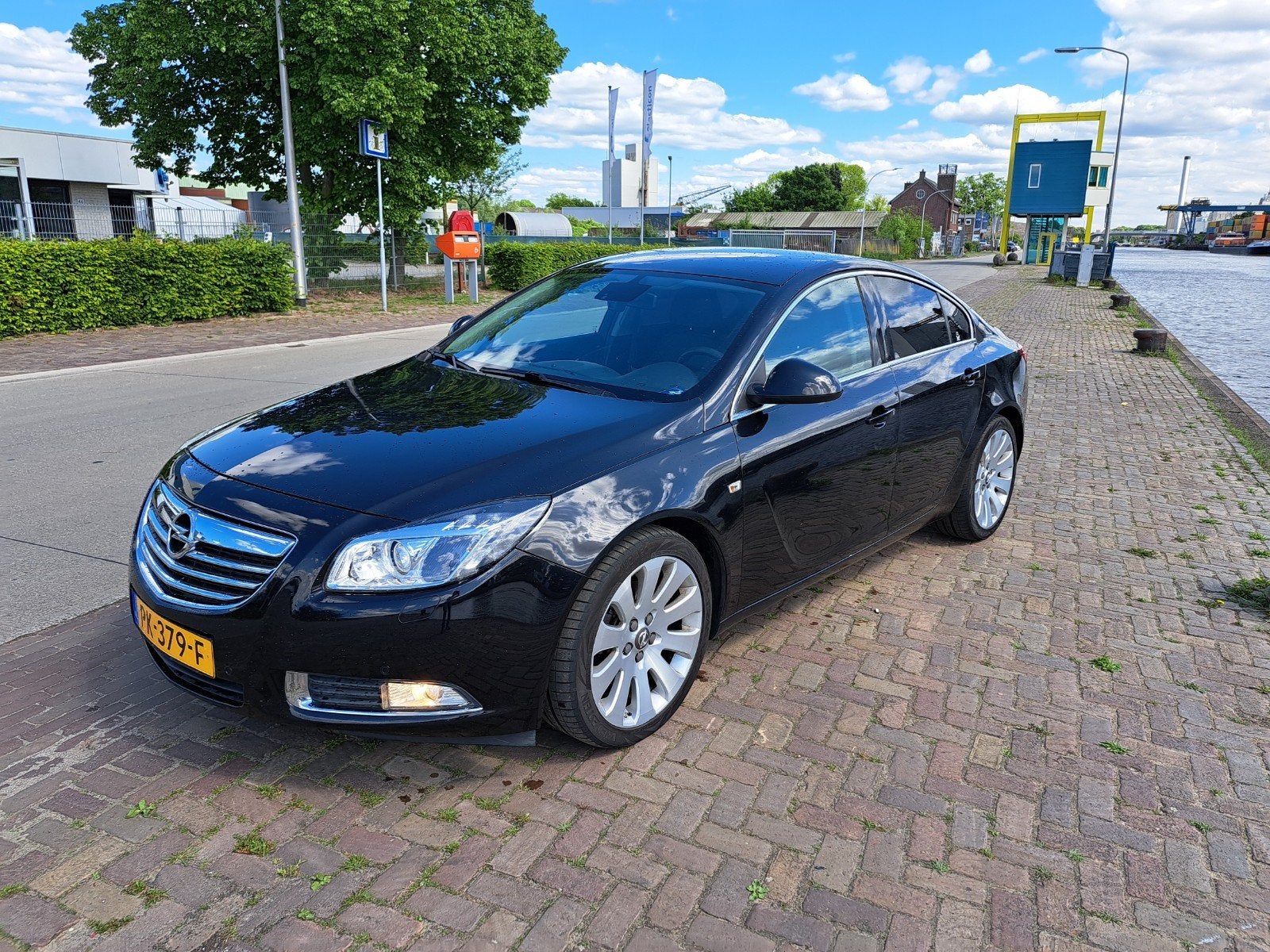 Opel Insignia 2.0 Turbo 4X4, Auto's, 1800 kg, Zwart, 4 cilinders, Zwart
