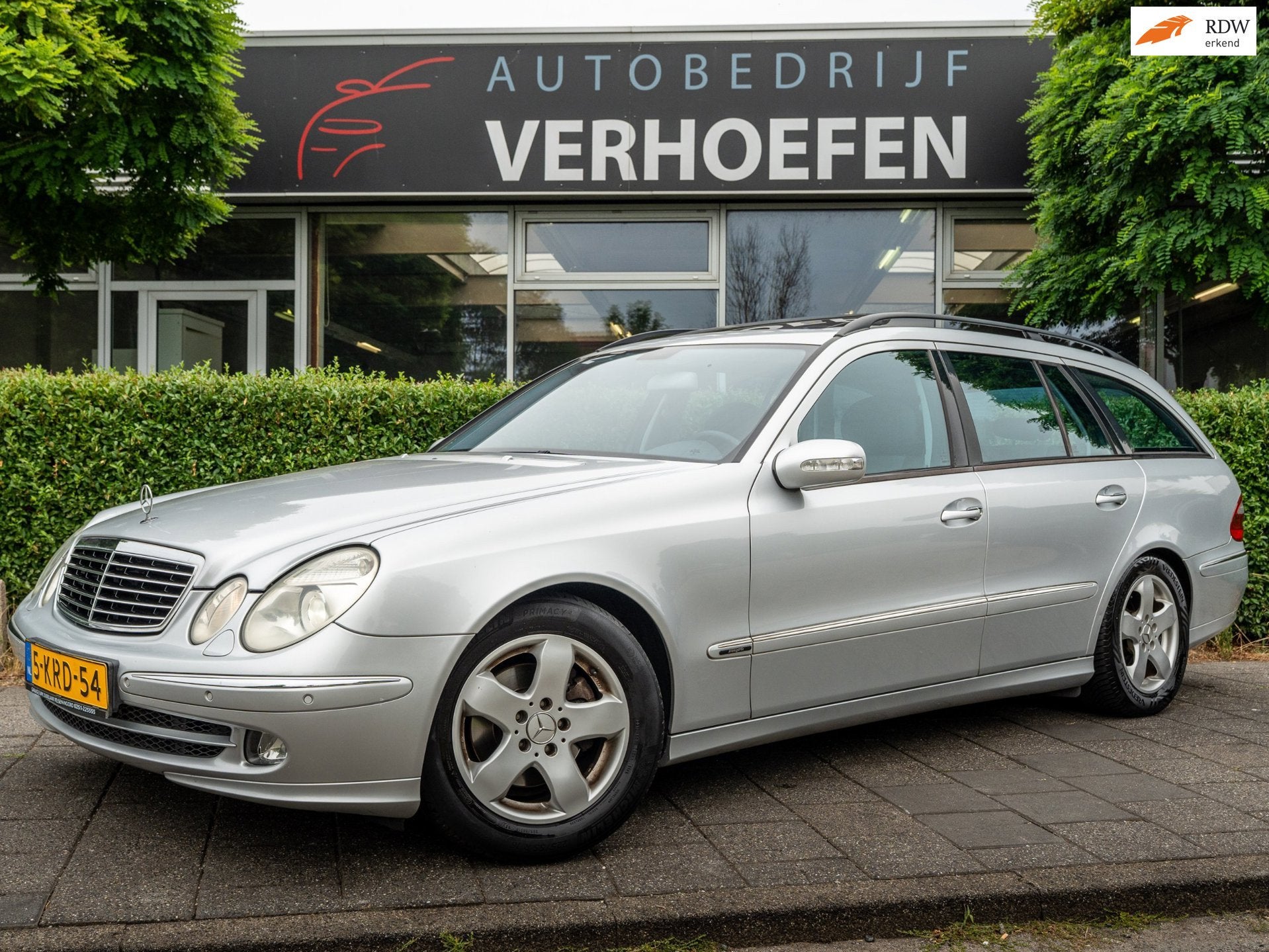 Mercedes-Benz E-klasse Combi 200 K. Avantgarde Select - AUTO, Auto's, Automaat, Achterwielaandrijving, Gebruikt, Zwart