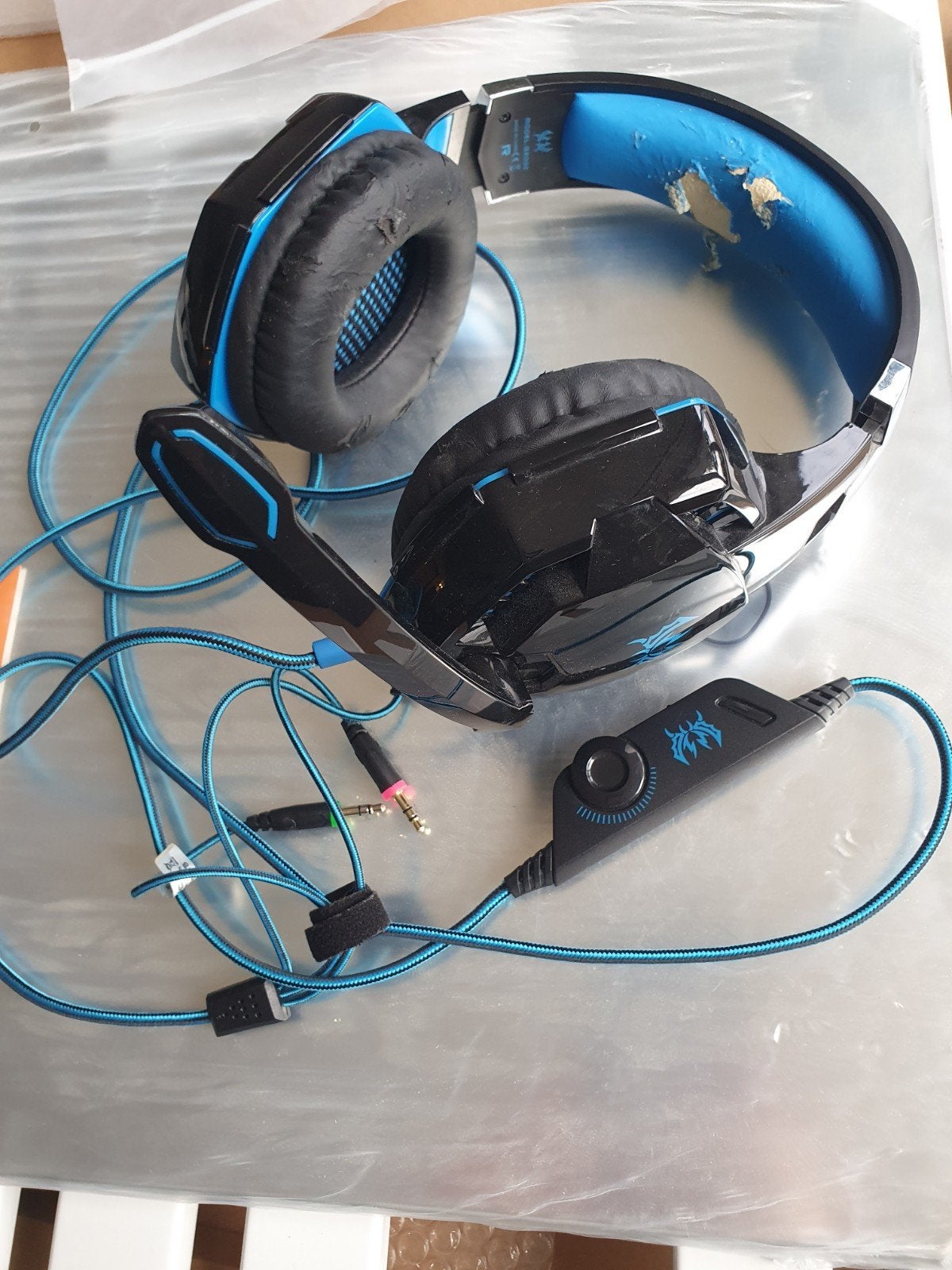 Gratis oortelefoon / free headset, Ophalen