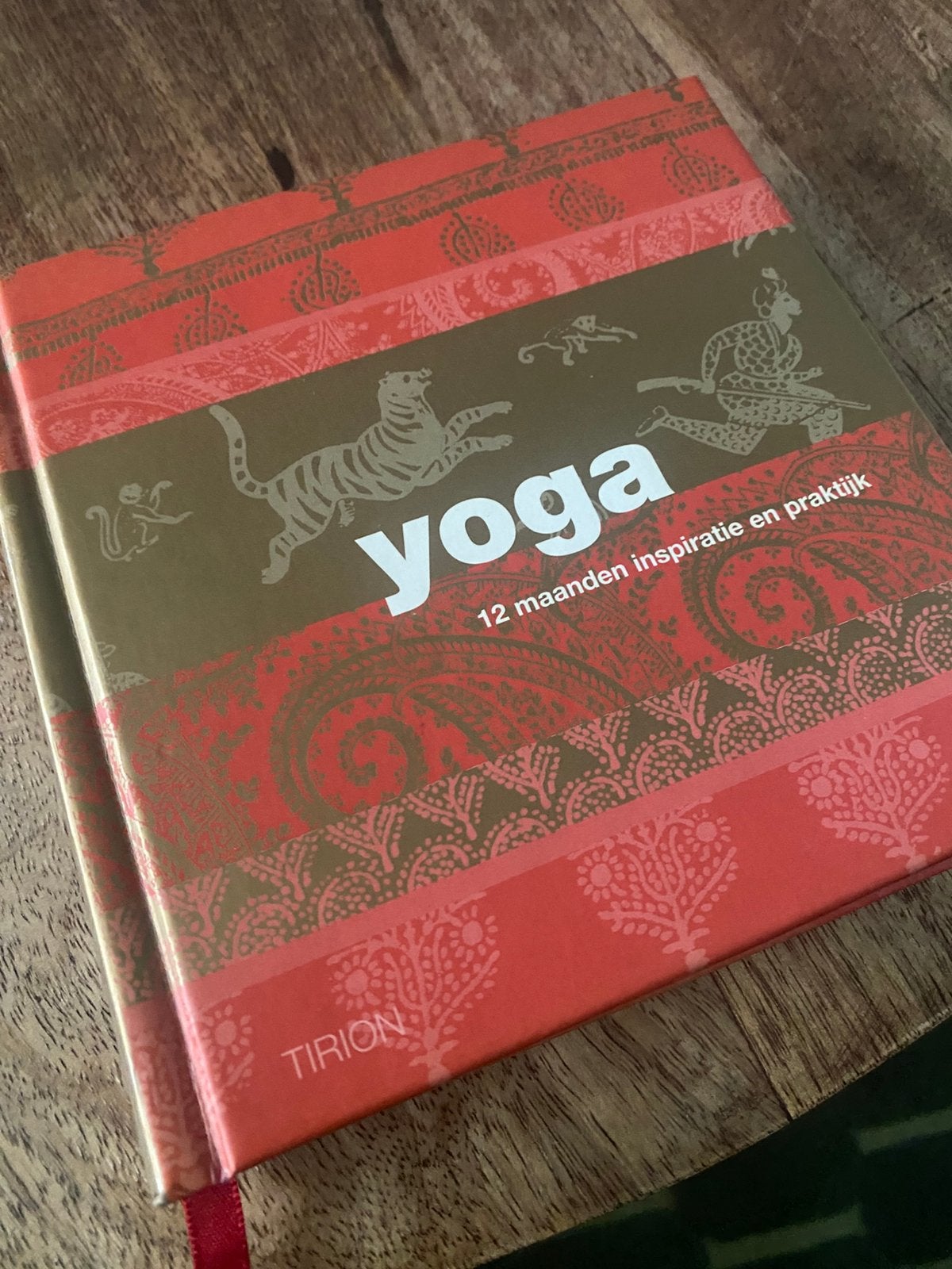 C. Toler - Yoga, Meditatie of Yoga, Ophalen of Verzenden, Zo goed als nieuw, Instructieboek