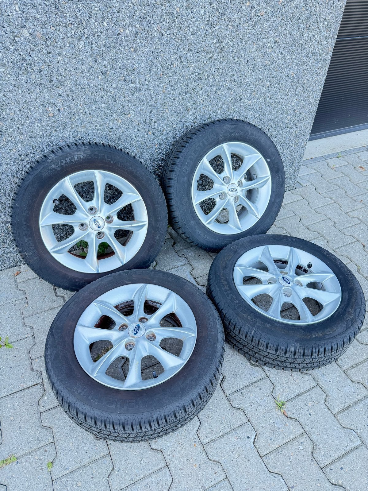 Ford KA 2009-2015 Vredestein All Season Banden 175/65 R14, 14 inch, Gebruikt, 175 mm, Banden en Velgen