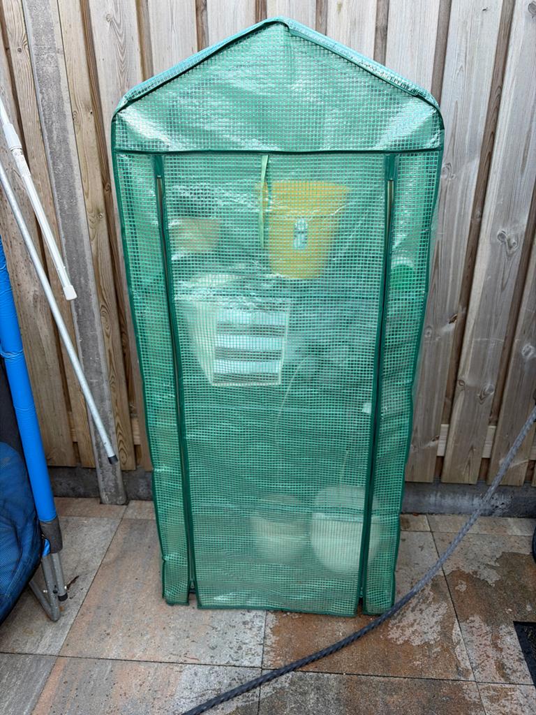 Compacte kweekkas voor tuin of balkon, Tuin en Terras, Kassen, Gebruikt, Kweekkas, Staal, Folie, Ophalen