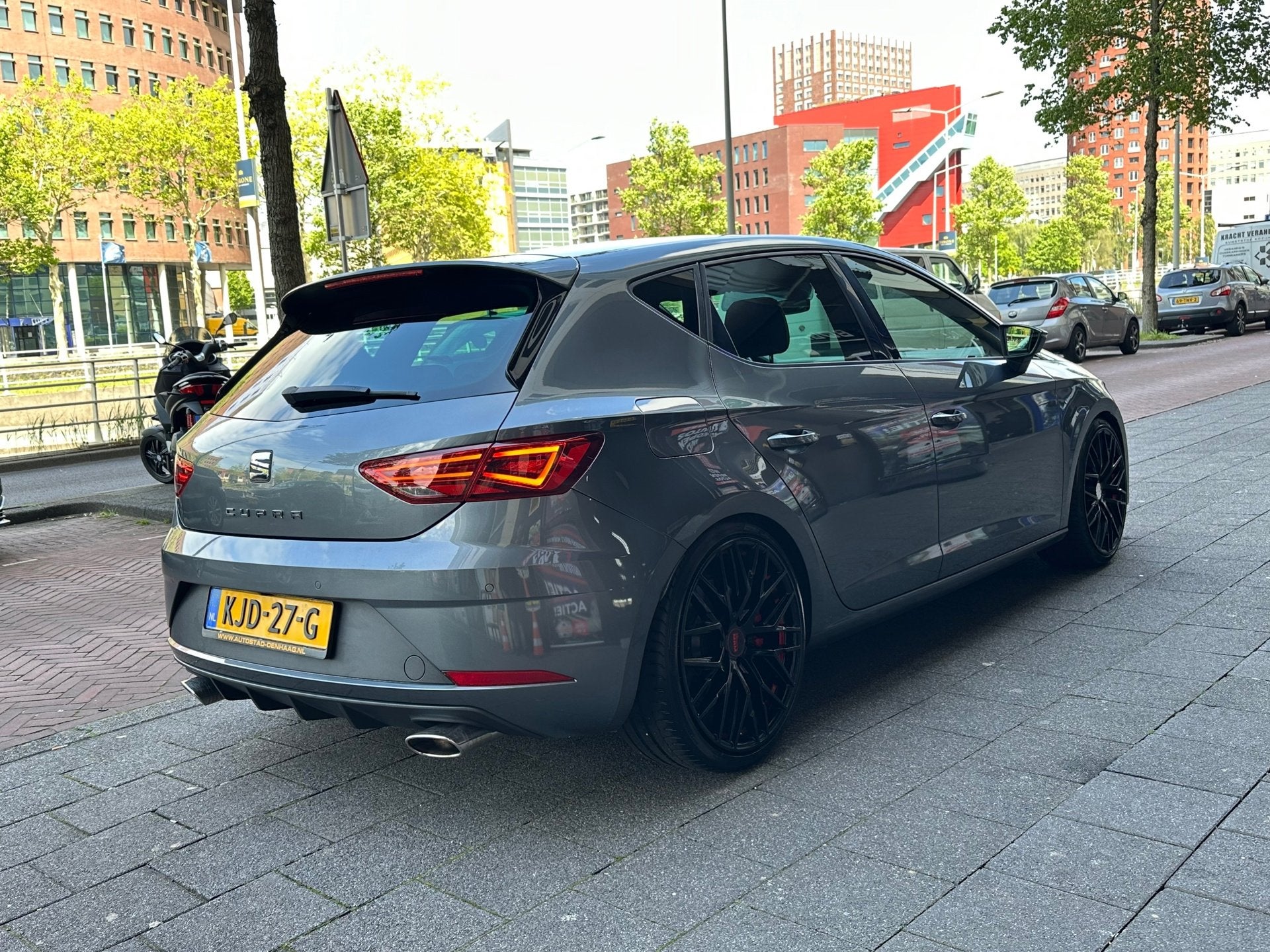 SEAT León