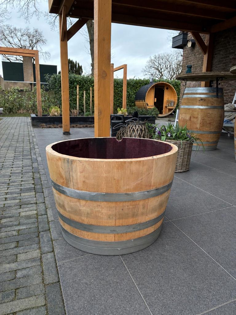 Houten wijnvaten bloembak/plantenbak, Gebruikt, Rond, Ophalen of Verzenden, 60 tot 100 cm