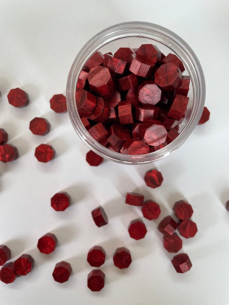 Wax beads kaarten maken lakzegel wax seals rood goud 200 st, Goud, Nieuw, Ophalen of Verzenden, Overige materialen