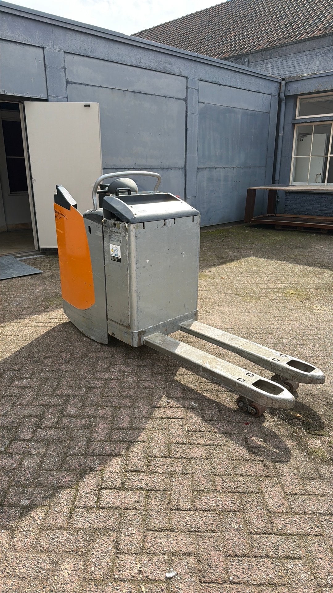 Still palletwagen, Ophalen, Gebruikt