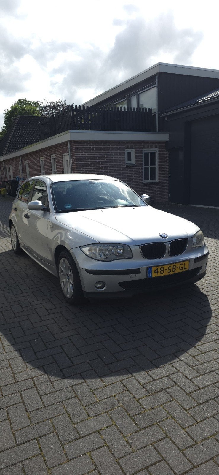 BMW 1-Serie 2.0 118I 2005 Grijs, Auto's, BMW, 1-Serie, Achterwielaandrijving, 1995 cc, 1225 kg