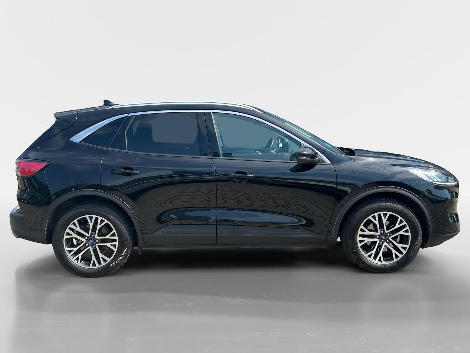 Ford Kuga 1.5 EcoBoost Titanium |trekhaak elektrisch uitklap, Auto's, Voorwielaandrijving, 12 maanden, Gebruikt, Euro 6
