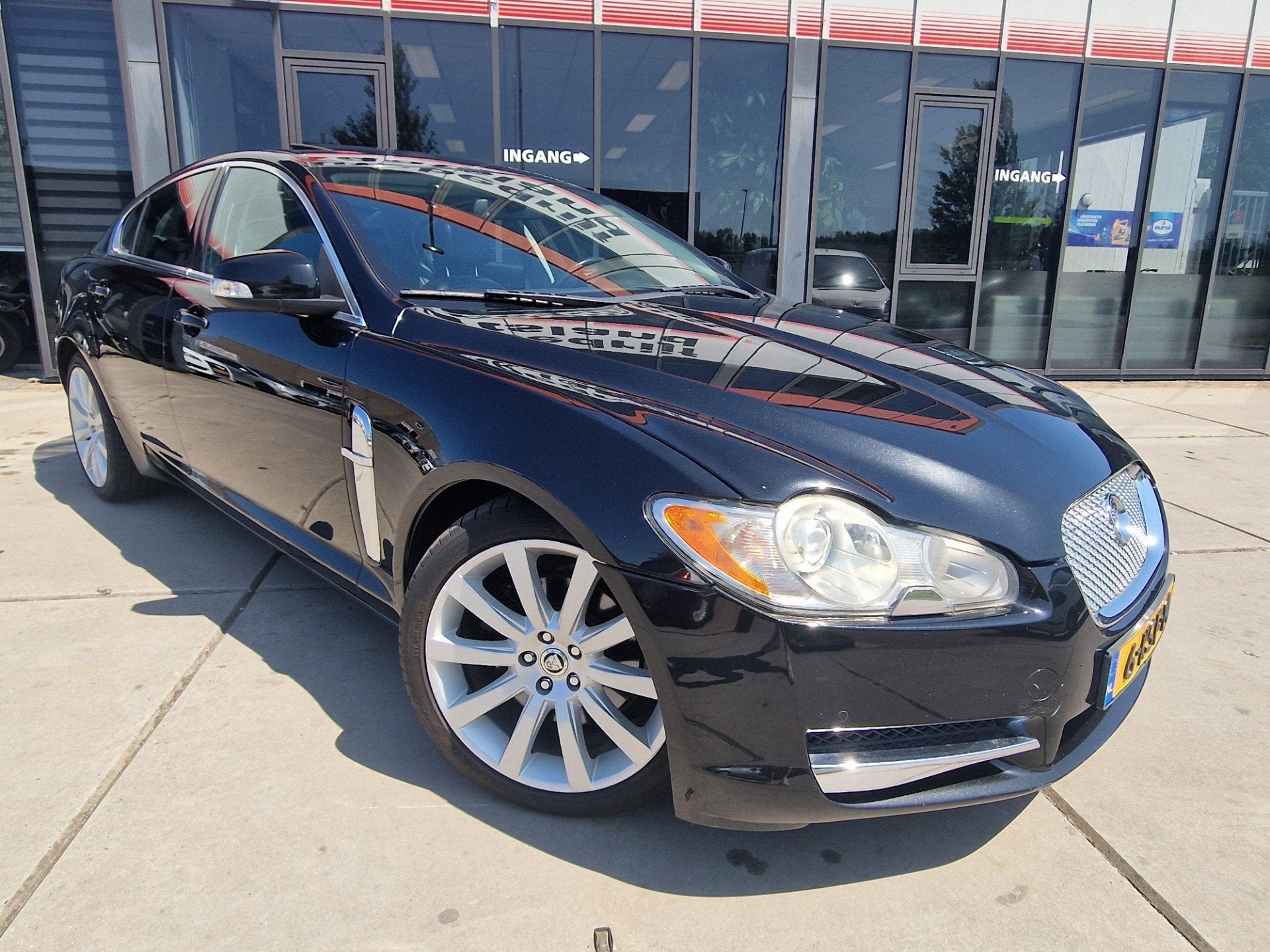 Jaguar XF 4.2 V8 Premium Luxury 300 PK - Leder - Camera - Op, Auto's, Jaguar, Automaat, Achterwielaandrijving, Gebruikt, 1850 kg