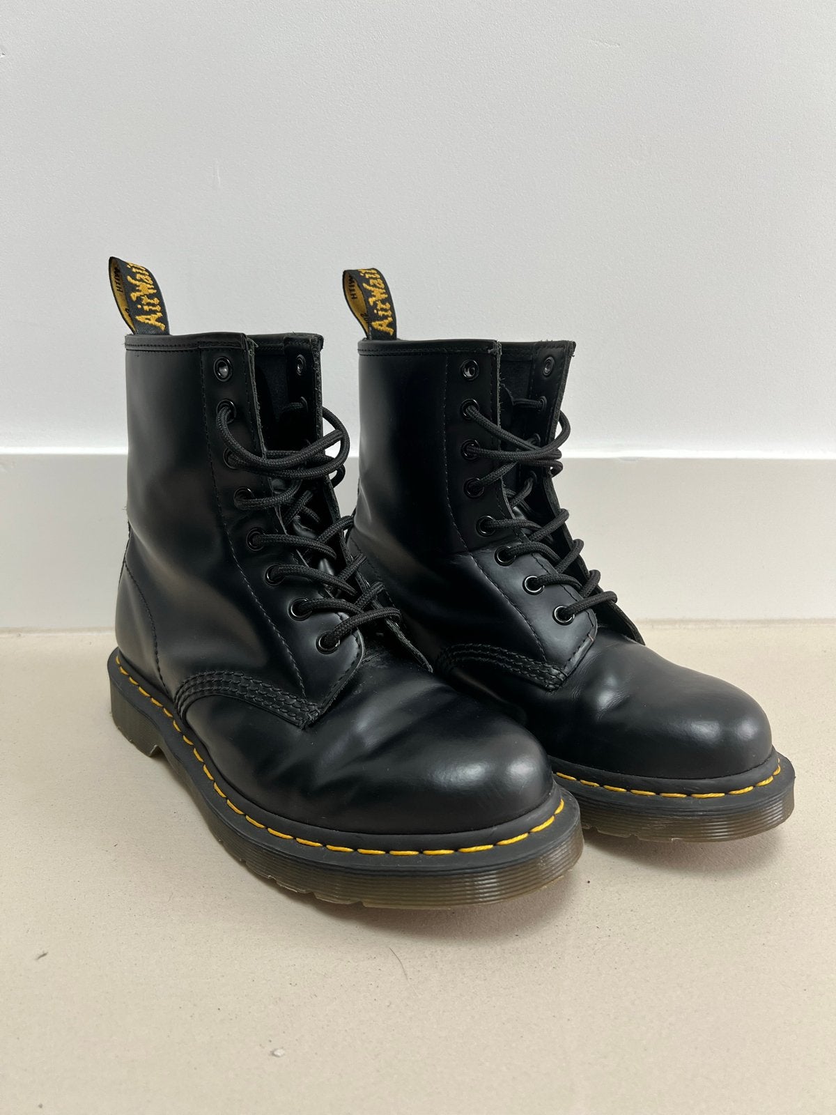 Dr. Martens 1460 - Maat 38, Zwart, Lage of Enkellaarzen, Ophalen of Verzenden, Zo goed als nieuw