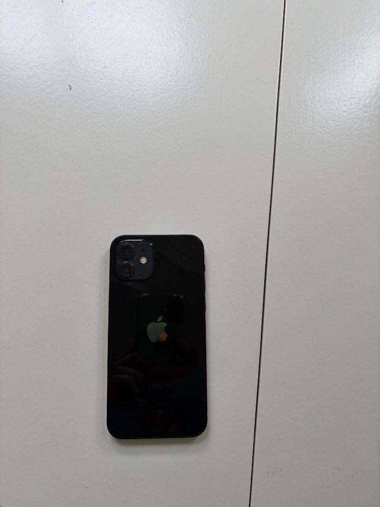 Iphone 12 (zwart), Telecommunicatie, Ophalen, Gebruikt, Zwart, 78 %