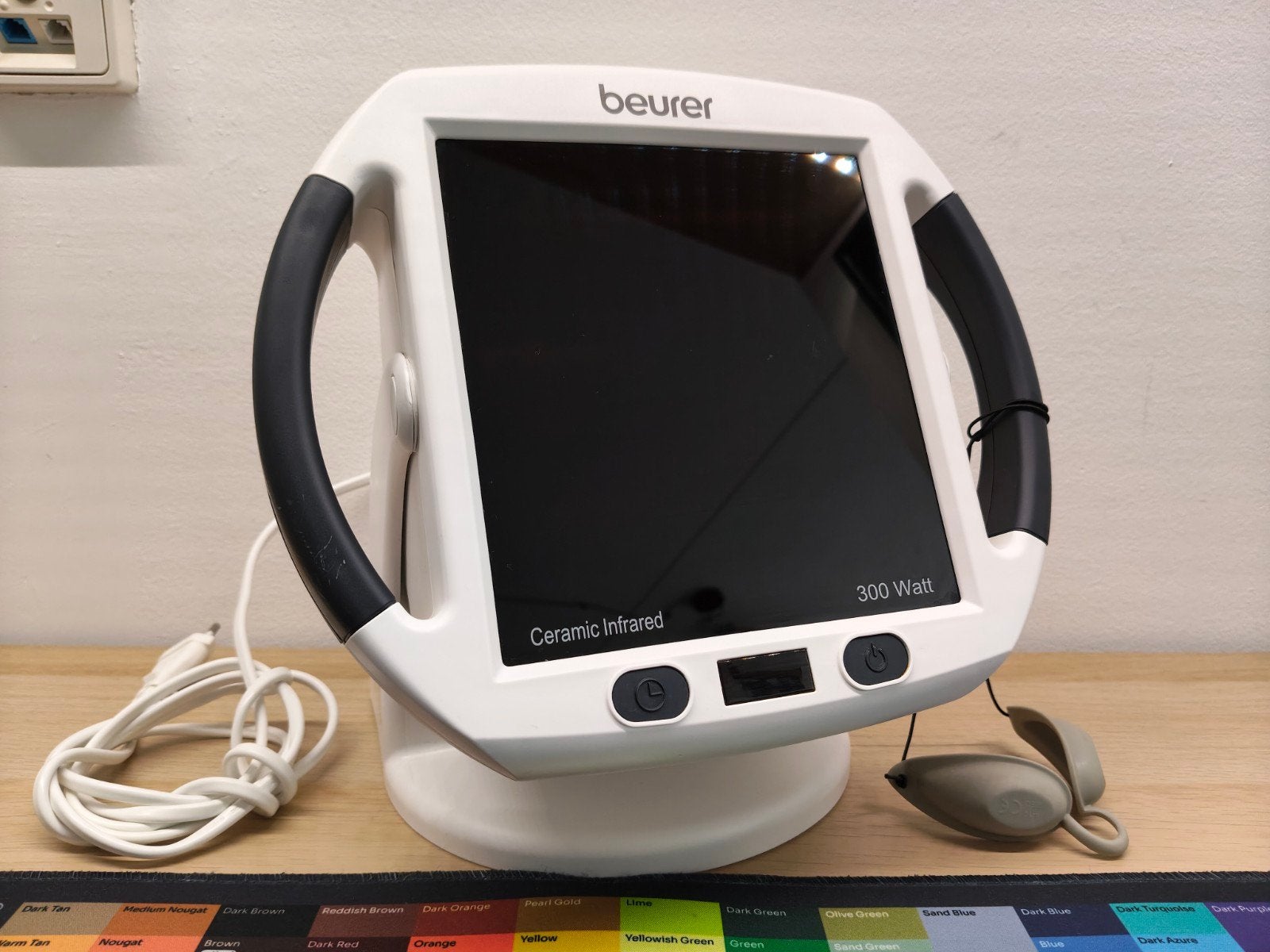 Beurer Infraroodlamp IL 50 - 300 Watt - Keramische Infrarood, Ophalen, Zo goed als nieuw, Overige typen