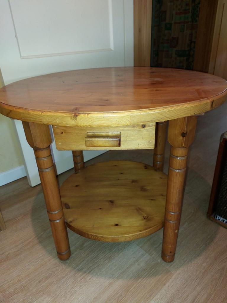 Ronde houten bijzettafel met lade, Ophalen, Gebruikt, 50 tot 100 cm, Klassiek