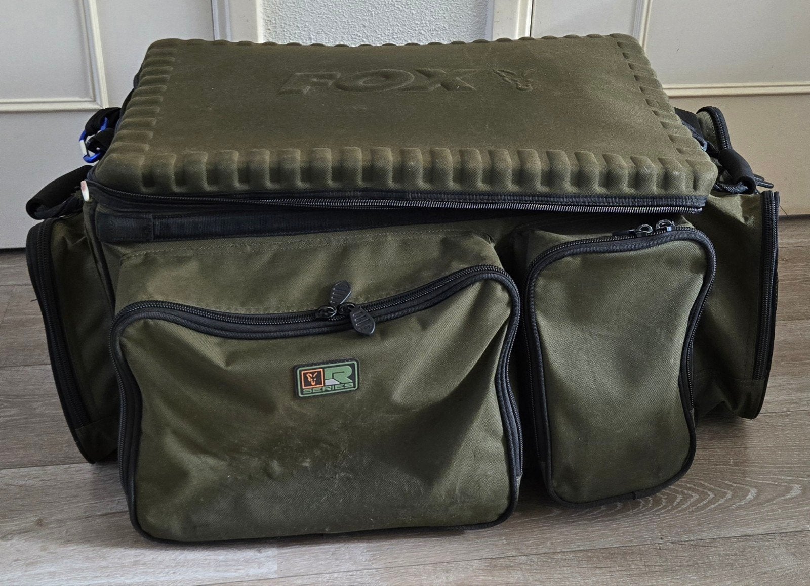 Fox Voyager Large Barrow Bag
De Fox Voyager Larg, Ophalen, Gebruikt