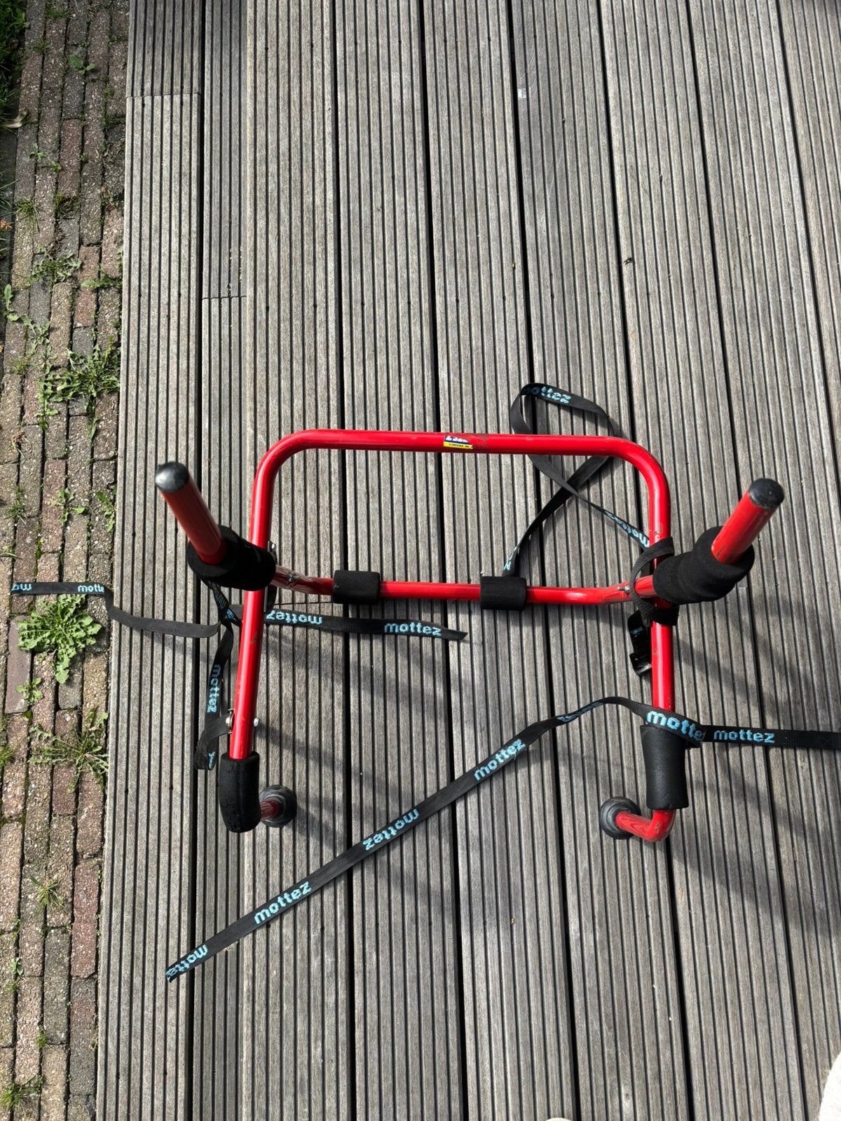 Compacte fietsendrager voor auto zonder trekhaak, Ophalen, Gebruikt