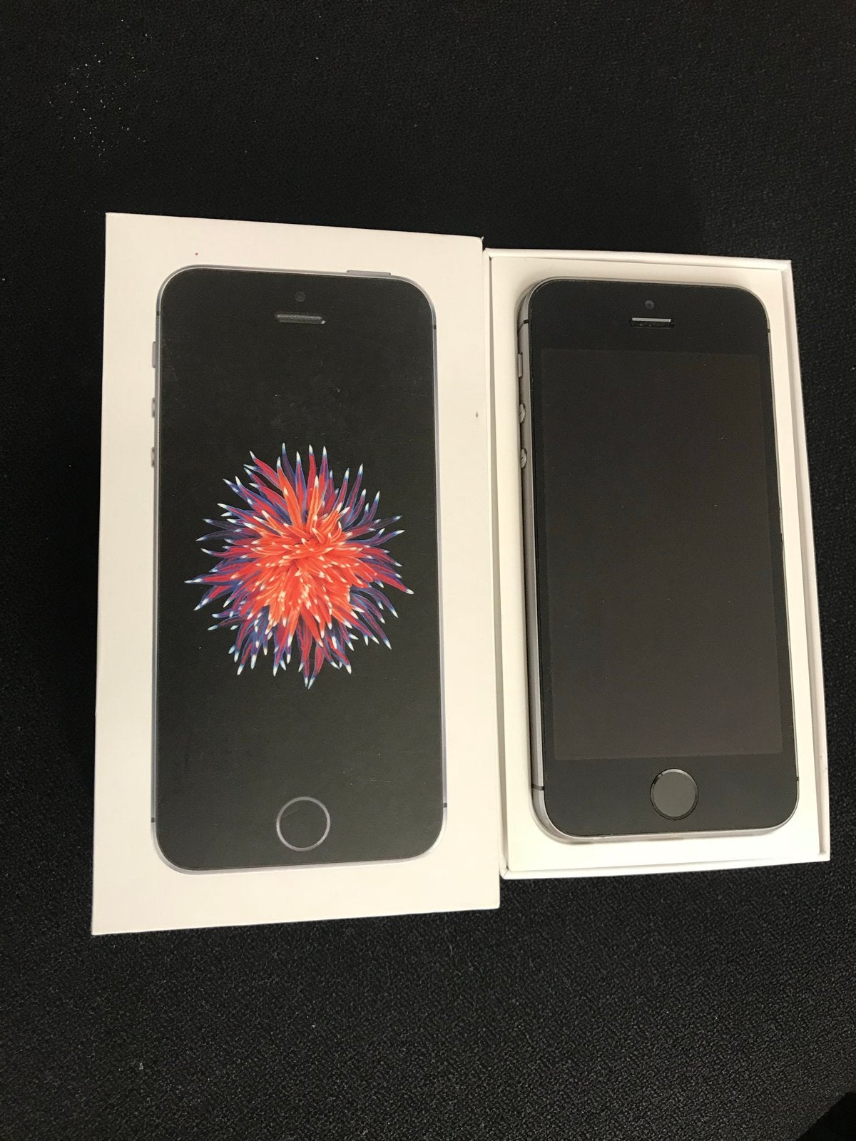 Apple iPhone SE (2016) 32GB Zonder Simlock, Ophalen, Zo goed als nieuw, Zonder simlock, Zonder abonnement