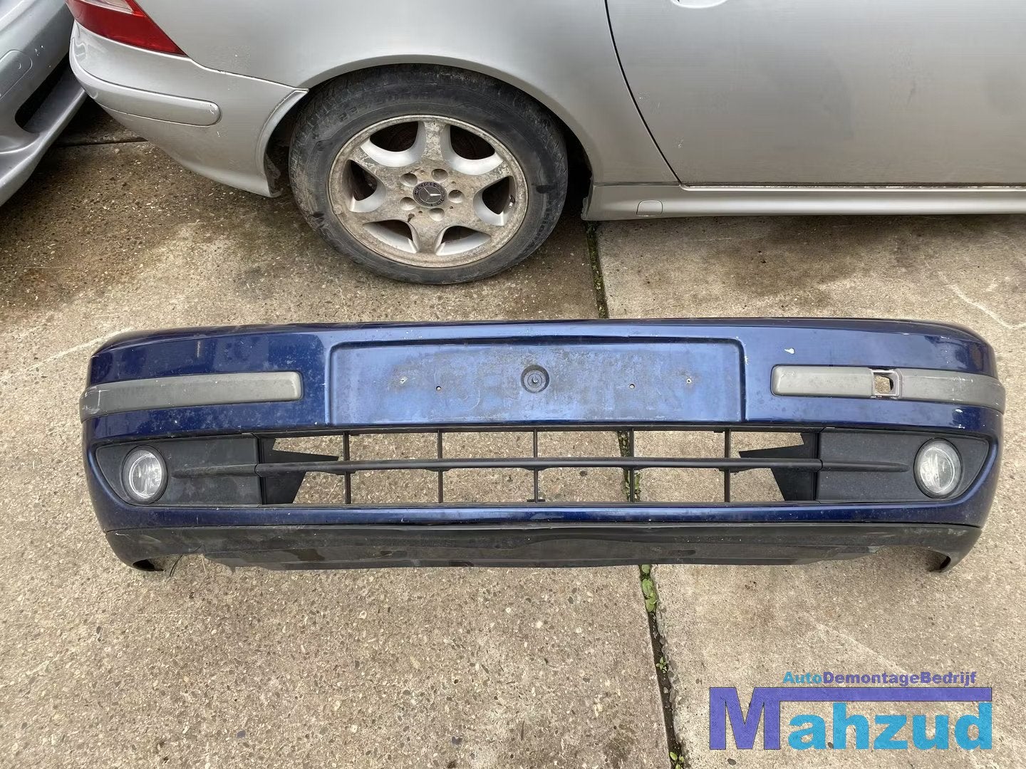 2002 RENAULT LAGUNA Blauw voorbumper, Renault Group, Gebruikt, Contact.group@renault.com, Ophalen of Verzenden