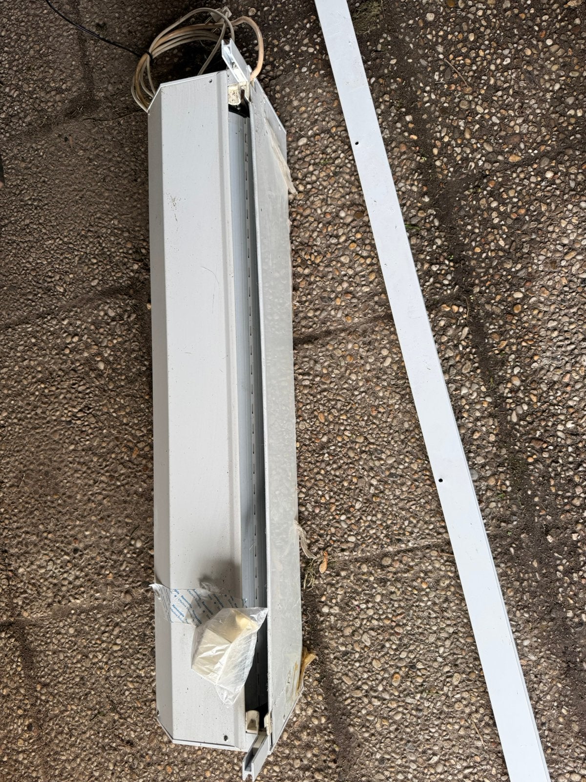 Rolluik voor deur met motor., Ophalen, 100 tot 150 cm, 200 cm of meer, Wit
