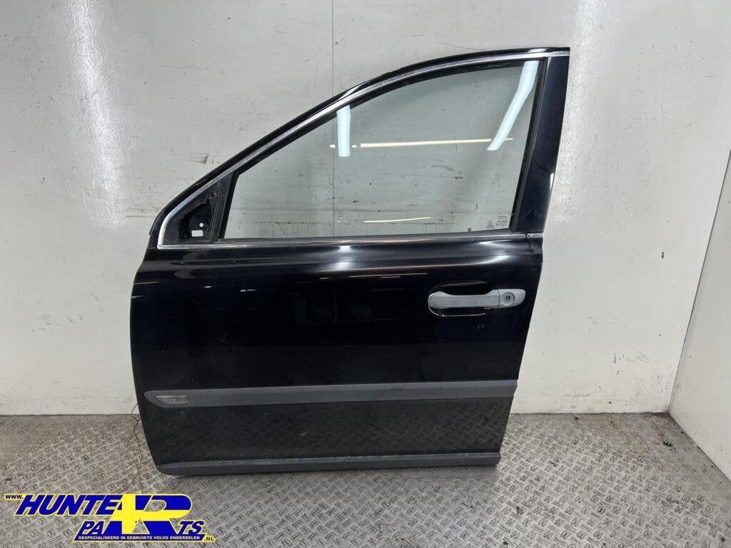 Portier linksvoor zwart 019-26 Volvo XC90 I ('02->), Gebruikt, Deur, Voor, Ophalen of Verzenden