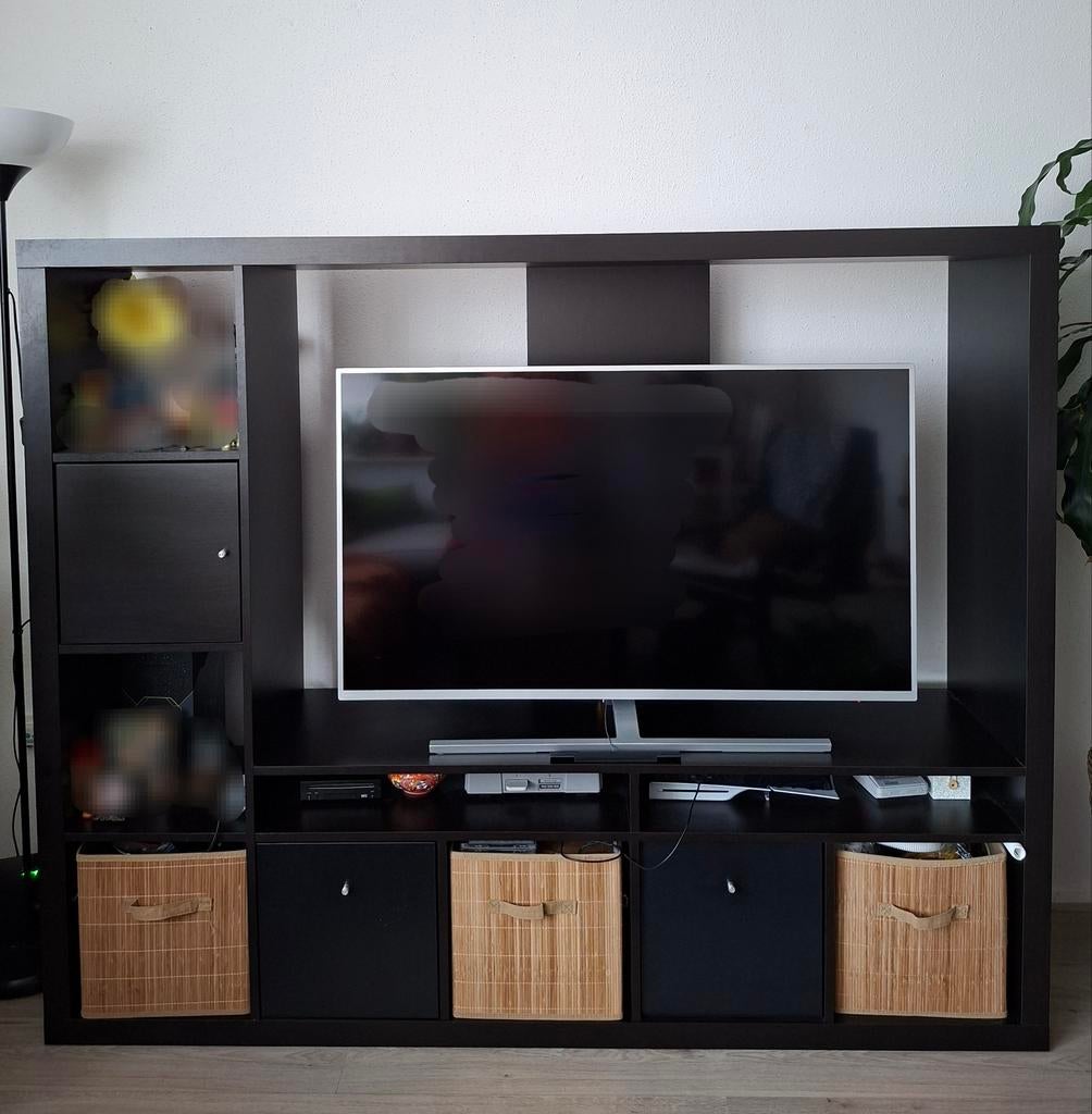 Ikea Kallax TV-kast met inzetjes, Huis en Inrichting, Kasten | Televisiemeubels, Ophalen, Overige materialen, Gebruikt, 100 tot 150 cm