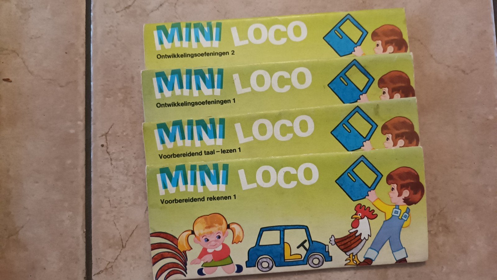 4 mini loco boekjes, Kinderen en Baby's, Speelgoed | Educatief en Creatief, Ophalen