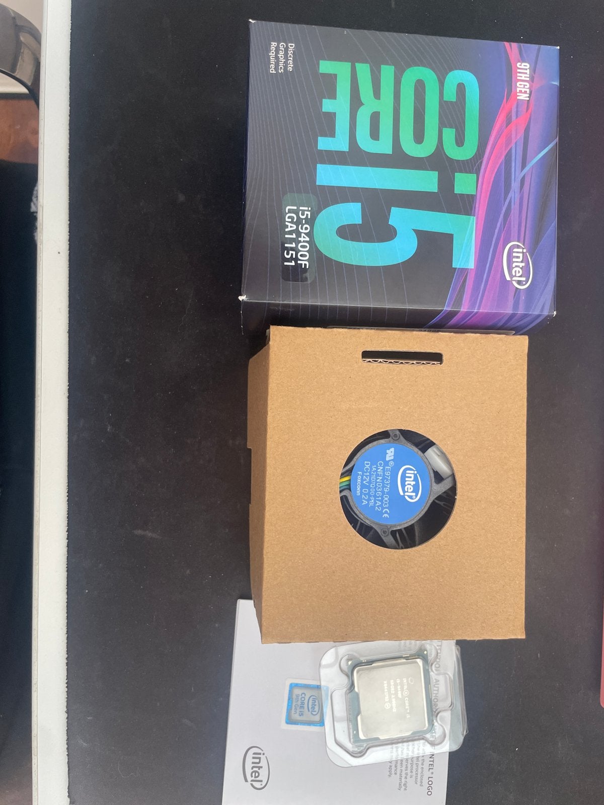 Intel Core i5-9400F Processor met Koeler, Computers en Software, Processors, Zo goed als nieuw, 6-core, 3 tot 4 Ghz, Ophalen of Verzenden