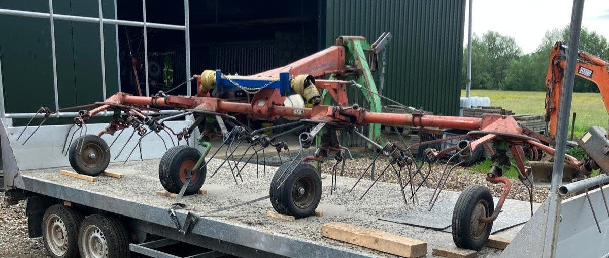 Deutz fahr KH500 hooischudder, Ophalen, Gebruikt