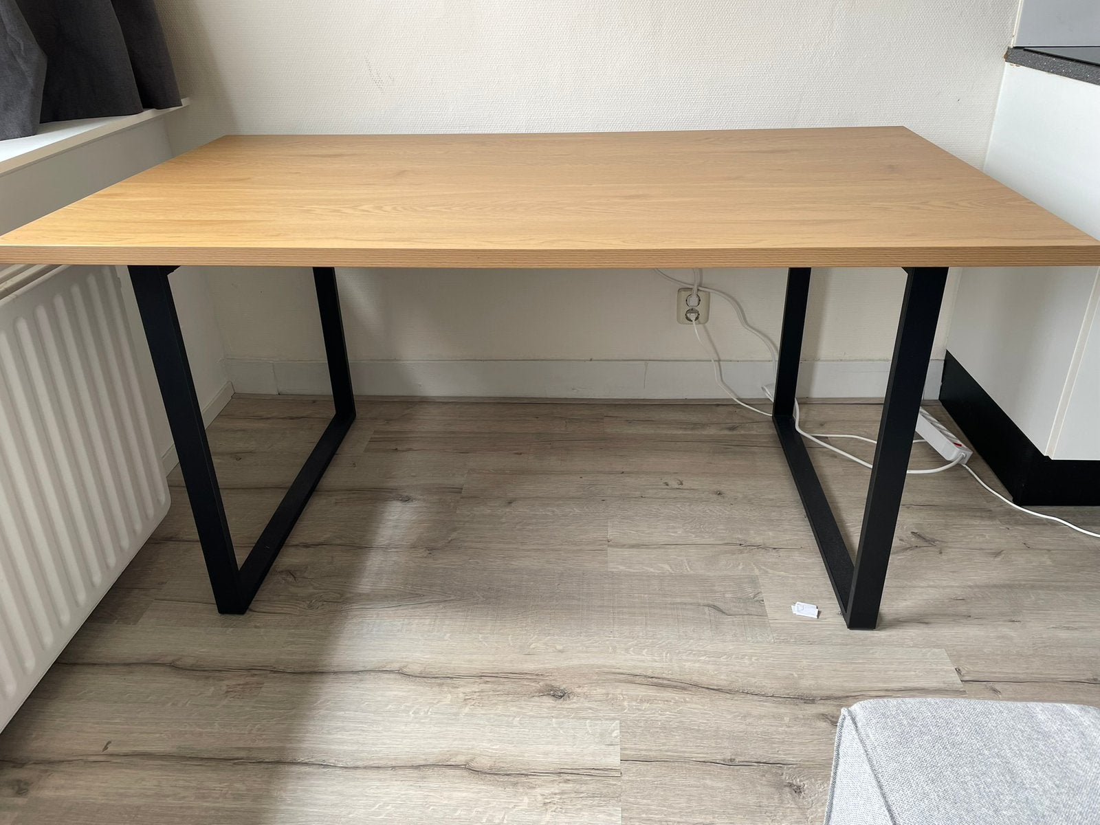 Eettafel JYSK (ZGAN) (160x75x90), Ophalen, Zo goed als nieuw, Rechthoekig, 50 tot 100 cm