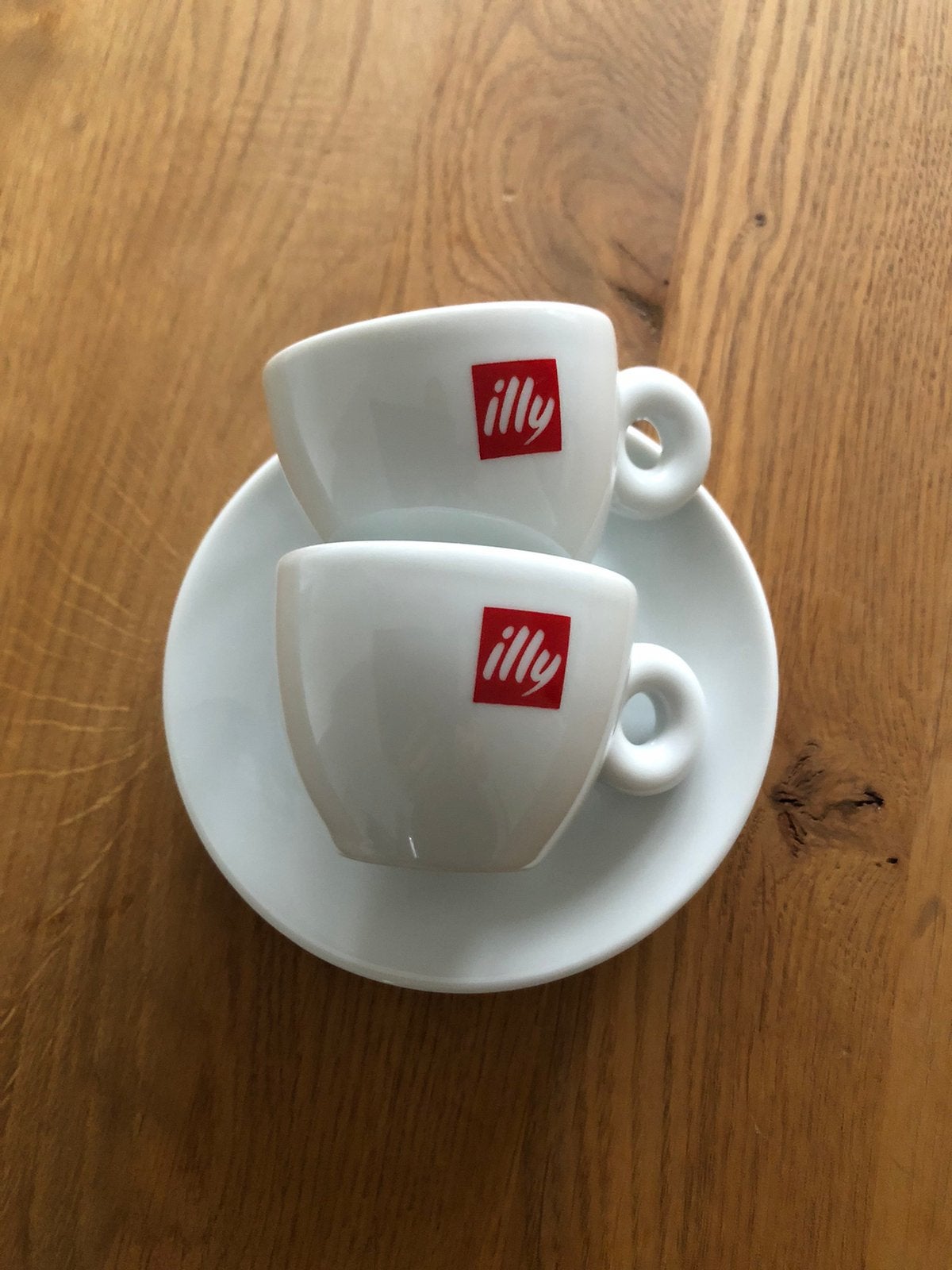 Twee illy espresso kopjes nieuw, Ophalen of Verzenden, Nieuw, Porselein, Kop en/of schotel