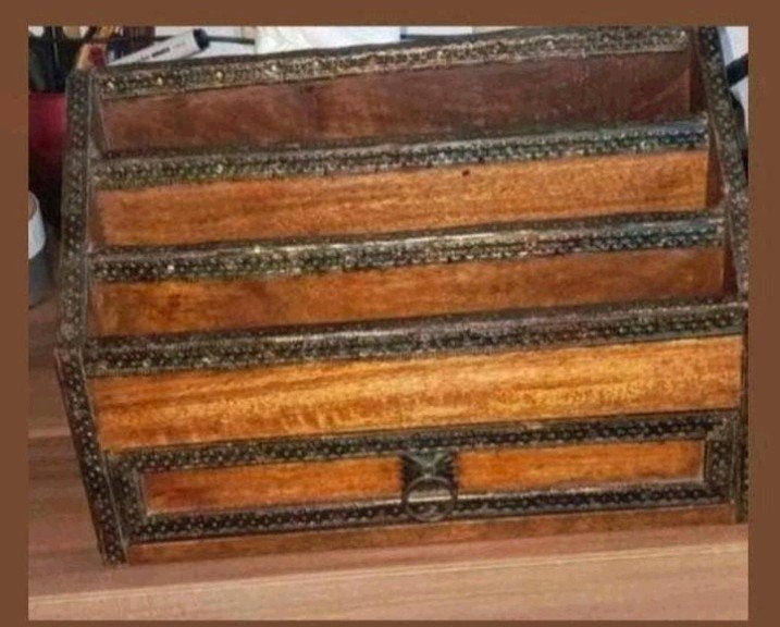Vintage Houten Brievenbak met Metaalbeslag, Antiek en Kunst, Ophalen of Verzenden