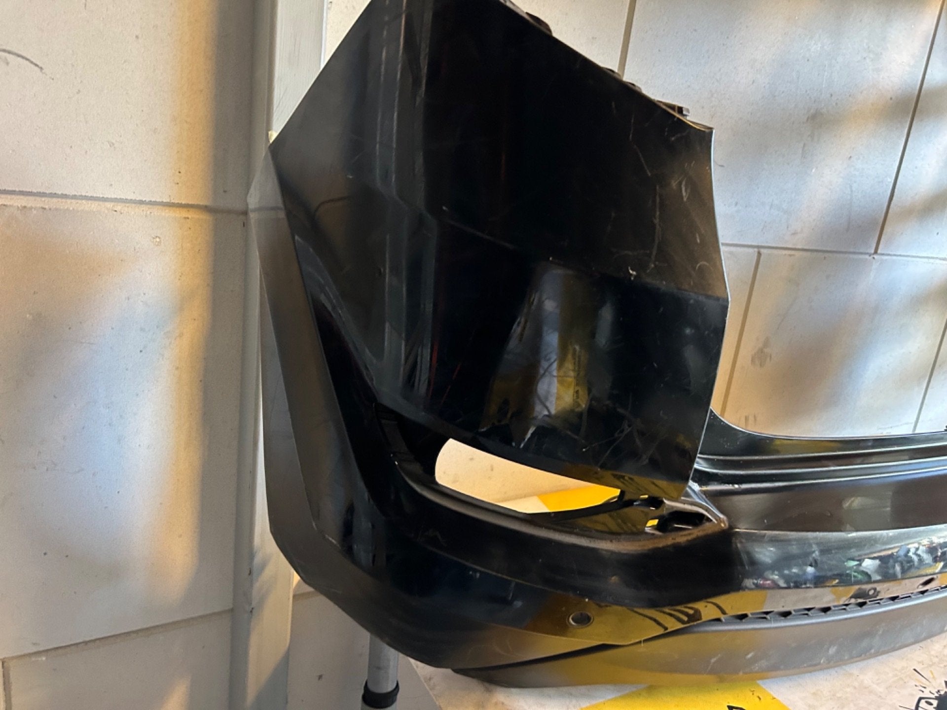 Hyundai Tucson 3 Achterbumper PDC 86611D7000 bumper, Info@fabrikant.eu, Fabrikantstraat 1
1000 AA  Amsterdam, NL, Ophalen of Verzenden