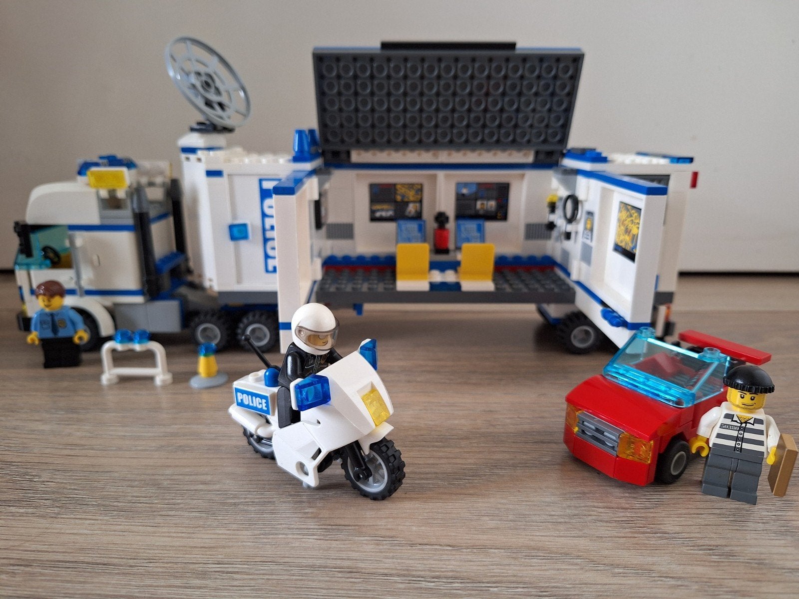 Lego city 7288 Mobile police unit, Ophalen of Verzenden