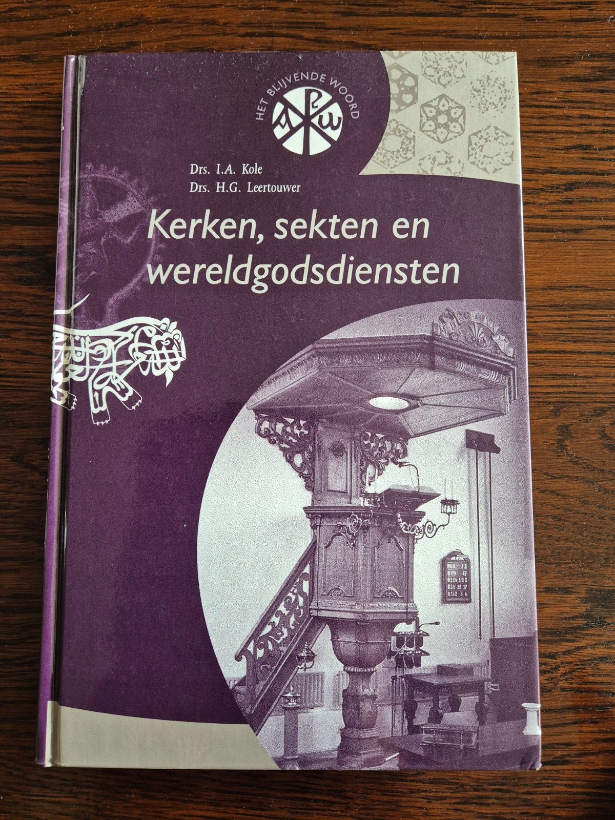 Kerken, sekten en wereldgodsdiensten - Drs. I.A. Kole, Ophalen of Verzenden, Zo goed als nieuw, Drs. I.A. Kole, Drs. H.G. Leertouwer