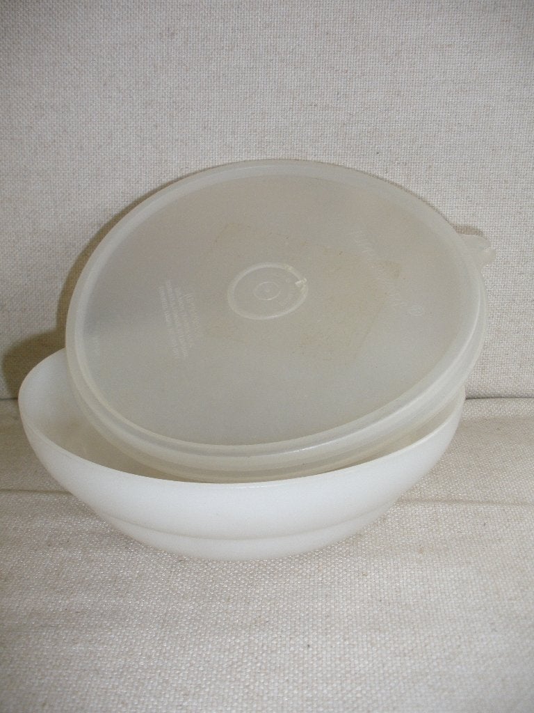 TUPPERWARE vershoud kom doos wit, Ophalen of Verzenden, Nieuw, Wit, Overige typen