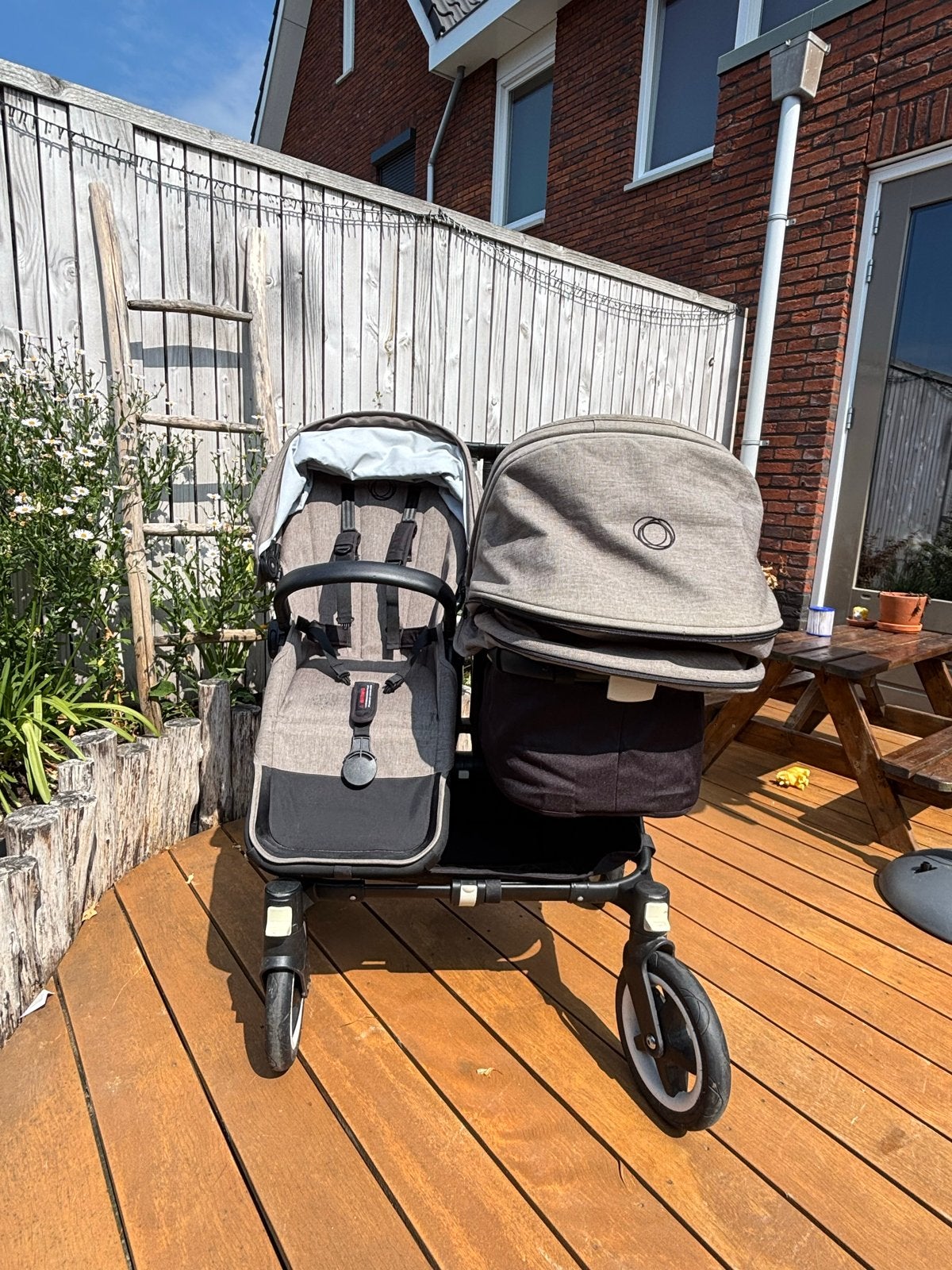 Bugaboo duo kinderwagen met 2 paraplu's, Kinderen en Baby's, Gebruikt, Ophalen, Kinderwagen, Duowagen