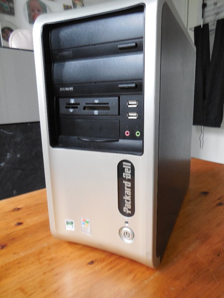 Packard Bell imedia   Windows XP computer, Computers en Software, Gebruikt, Minder dan 2 Ghz, Ophalen of Verzenden, Gaming
