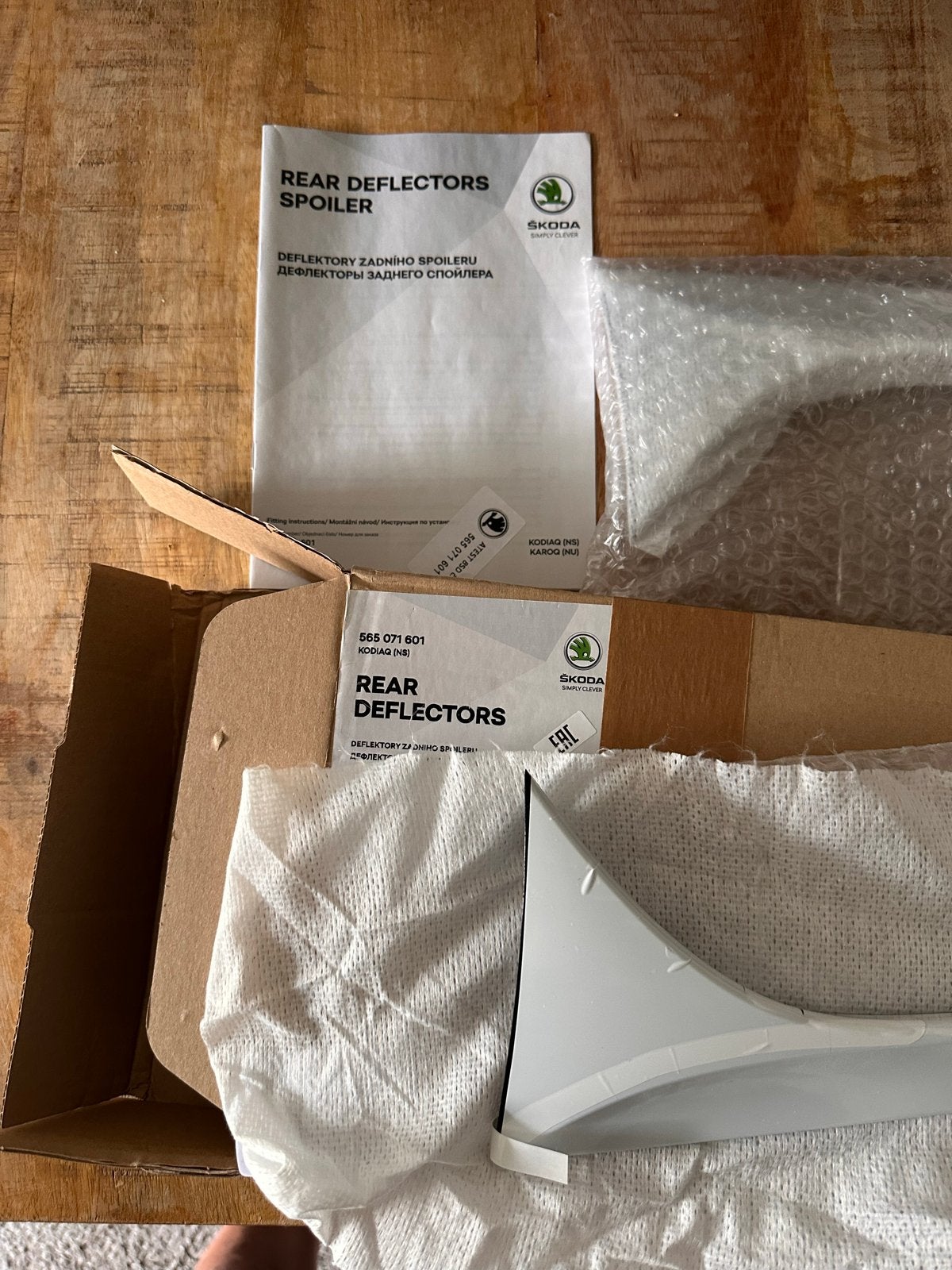 Skoda Kodiaq (NS) Achterklep raam Spoiler  Nieuw, Achterklep, Nieuw, Ophalen of Verzenden, Achter